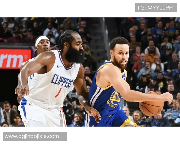 2016年勇士队与快船队精彩对决全场录像回顾与分析