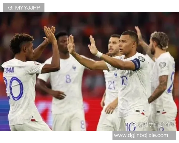 中国足球的幽默悲剧：从世界杯到草根联赛的讽刺故事